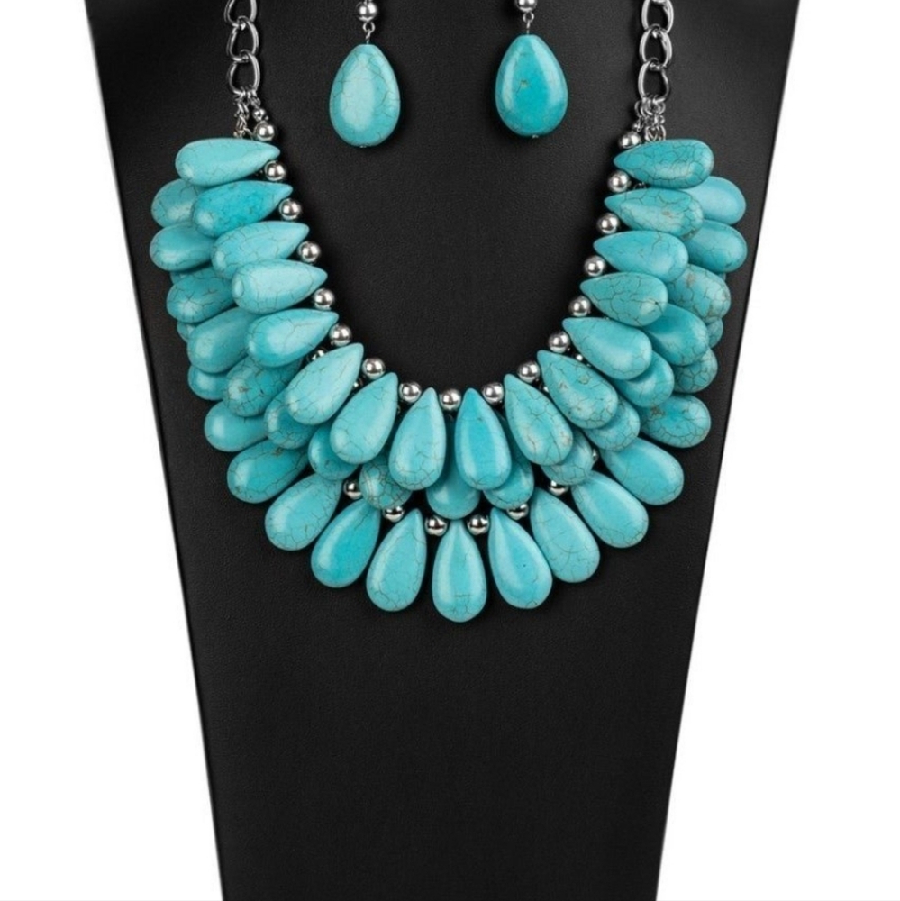The Amy Signature Series Turquoise Necklace  Fashion Jewerly Zi Collection